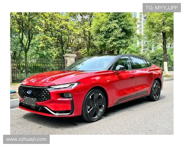 1.5T福特蒙迪欧来了！红色漆面质感一流，最高输出140KW，大气